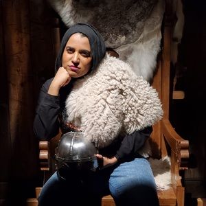 Meet your Posher, Roshan